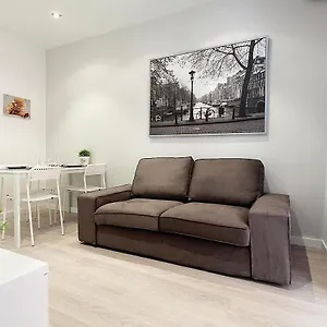Apartment Miquel Angel - In Sants Large Community Terrace Barcelona