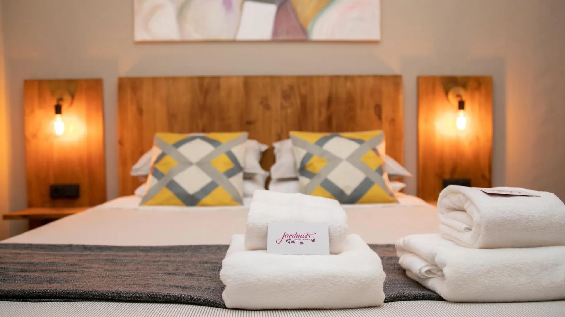 Jardinets Guest House Barcelona Spain