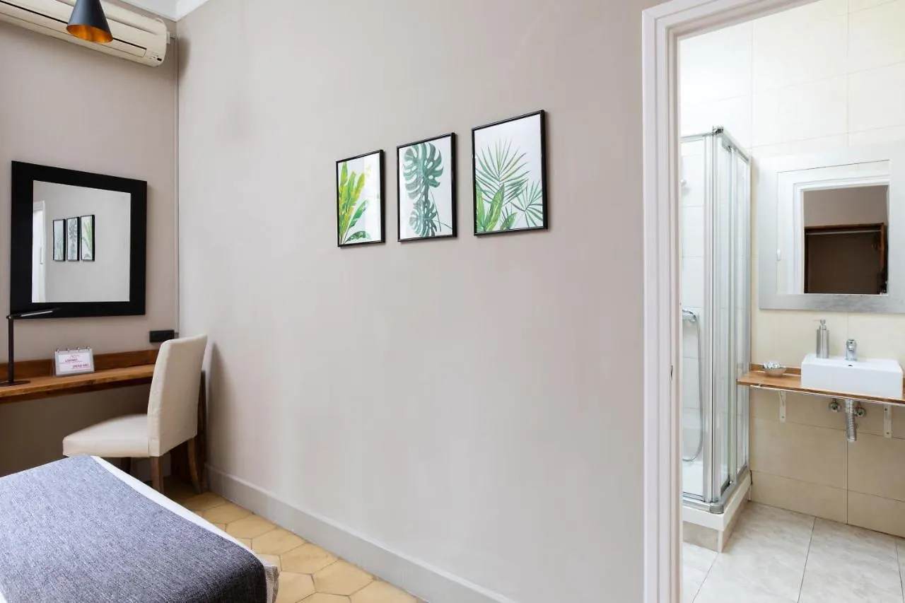 Jardinets Guest House Barcelona Bed & Breakfast